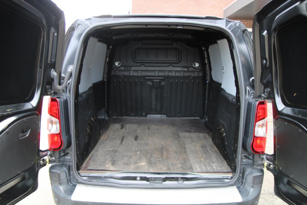 Opel Combo 1.5D L1H1 Edition / Camera / Trekhaak / Stuur verwarming / App connect