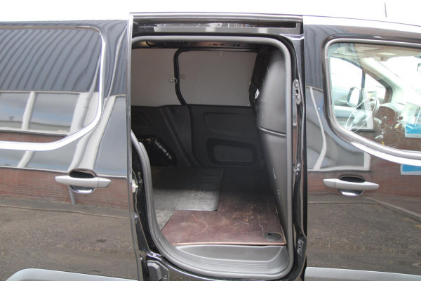 Opel Combo 1.5D L1H1 Edition / Camera / Trekhaak / Stuur verwarming / App connect