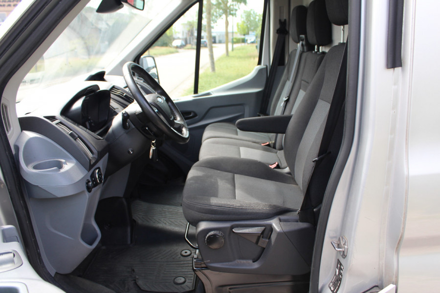 Ford Transit 350 2.0 TDCI 130PK Euro6 L2H2 RWD Trend Service bus /  Werkplaats Sortimo inrichting