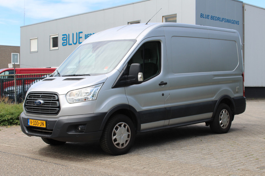 Ford Transit 350 2.0 TDCI 130PK Euro6 L2H2 RWD Trend Service bus /  Werkplaats Sortimo inrichting