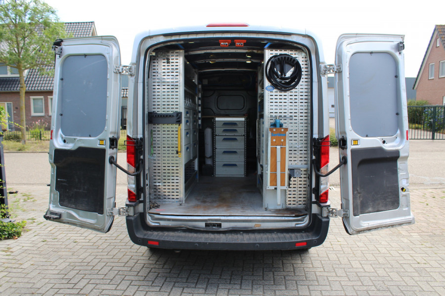 Ford Transit 350 2.0 TDCI 130PK Euro6 L2H2 RWD Trend Service bus /  Werkplaats Sortimo inrichting