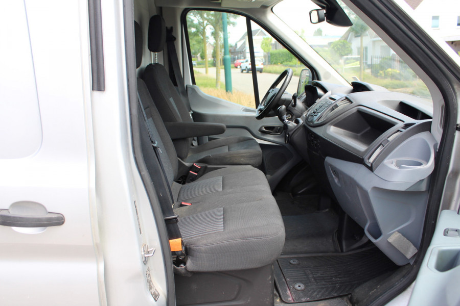 Ford Transit 350 2.0 TDCI 130PK Euro6 L2H2 RWD Trend Service bus /  Werkplaats Sortimo inrichting