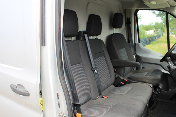 Ford Transit 350 2.0 TDCI 130PK Euro6 L2H2 RWD Trend Service bus /  Werkplaats Sortimo inrichting