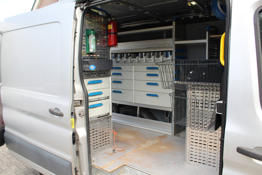 Ford Transit 350 2.0 TDCI 130PK Euro6 L2H2 RWD Trend Service bus /  Werkplaats Sortimo inrichting