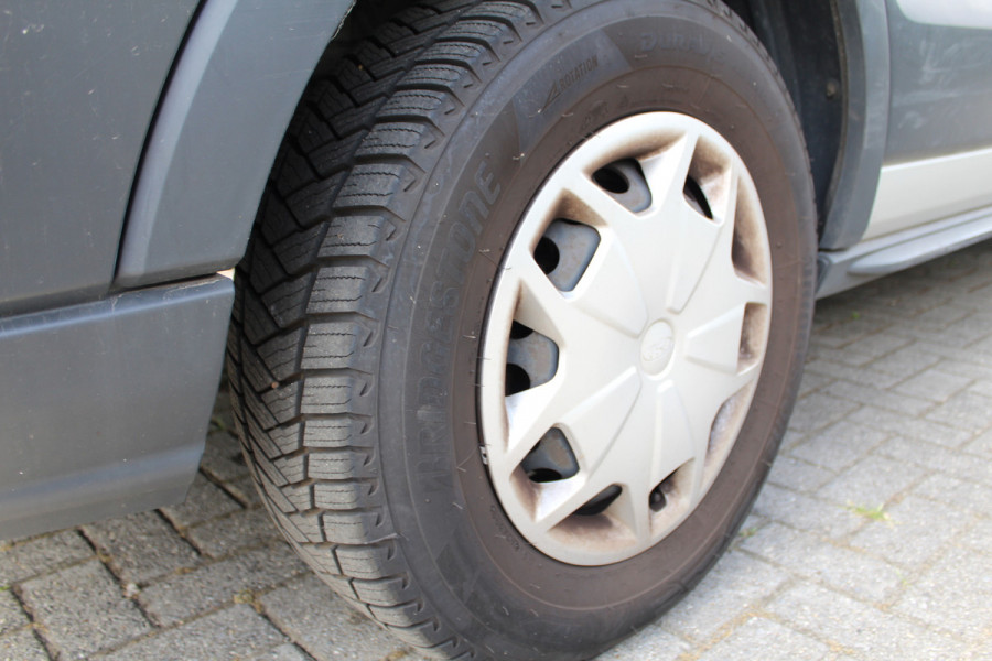 Ford Transit 350 2.0 TDCI 130PK Euro6 L2H2 RWD Trend Service bus /  Werkplaats Sortimo inrichting
