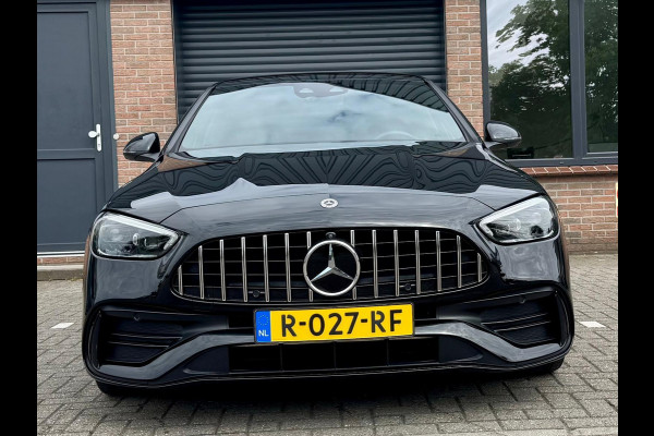 Mercedes-Benz C-Klasse 300 AMG Line Pano 258PK Dealer OH Fabrieksgarantie
