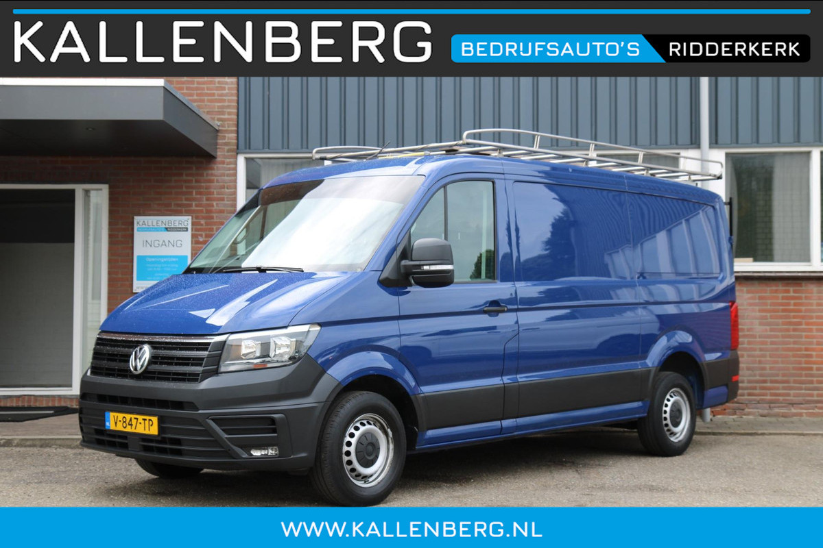 Volkswagen Crafter 35 2.0 TDI 140PK L3H2 Trendline / Trekhaak / App connect / Gev. stoel / imperiaal Volkswagen Crafter 35 2.0 TDI 140PK L3H2 Trendline / Trekhaak / App connect / Gev. stoel / imperiaal