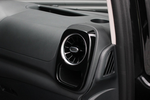 Mercedes-Benz Vito 119 CDI L2 SELECT LANG LEDEREN BEKLEDING / AUTOMAAT / VERLAAGD / AMG / APPLE CARPLAY / FULL OPTIONS / AMG-BLACK