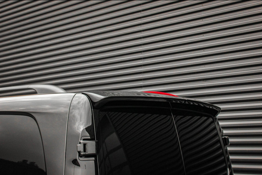Mercedes-Benz Vito 119 CDI L2 SELECT LANG LEDEREN BEKLEDING / AUTOMAAT / VERLAAGD / AMG / APPLE CARPLAY / FULL OPTIONS / AMG-BLACK
