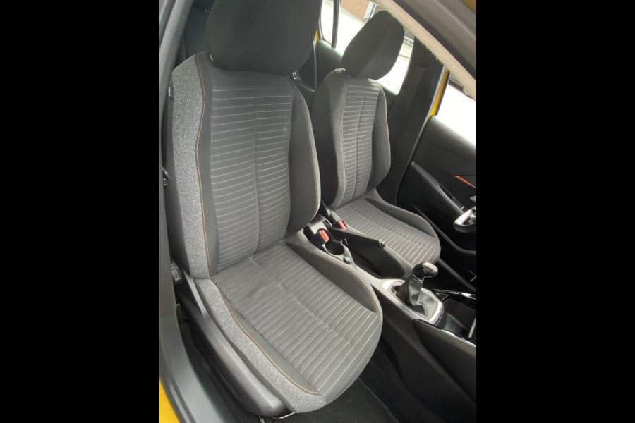 Peugeot 208 1.2 PureTech Big Cheese Edition - Navigatie/Apple CarPlay I Airco I LED I PDC I 51.000 KM - Dealer onderhouden