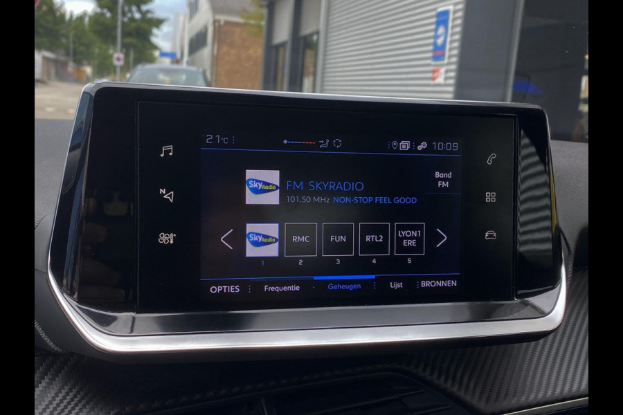Peugeot 208 1.2 PureTech Big Cheese Edition - Navigatie/Apple CarPlay I Airco I LED I PDC I 51.000 KM - Dealer onderhouden