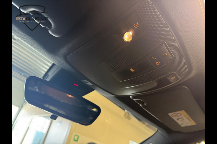 Mercedes-Benz CLA-Klasse 180 Business Solution AMG PANO | STOELVERWARMING | CAMERA
