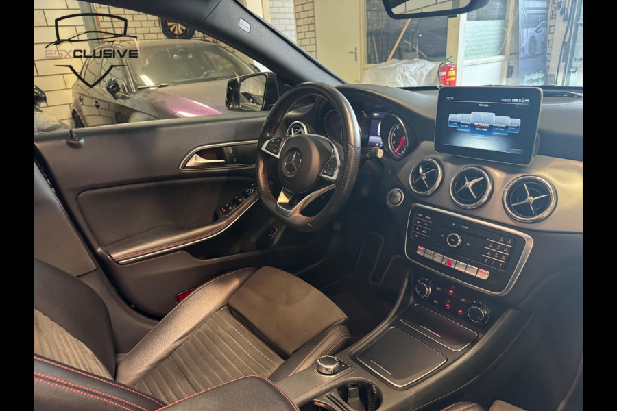 Mercedes-Benz CLA-Klasse 180 Business Solution AMG PANO | STOELVERWARMING | CAMERA