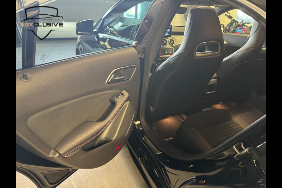 Mercedes-Benz CLA-Klasse 180 Business Solution AMG PANO | STOELVERWARMING | CAMERA