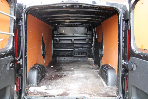 Opel Vivaro 1.6 CDTI L2H1 Sport EcoFlex 125PK / Camera / Alarm / 3 zits / Navi