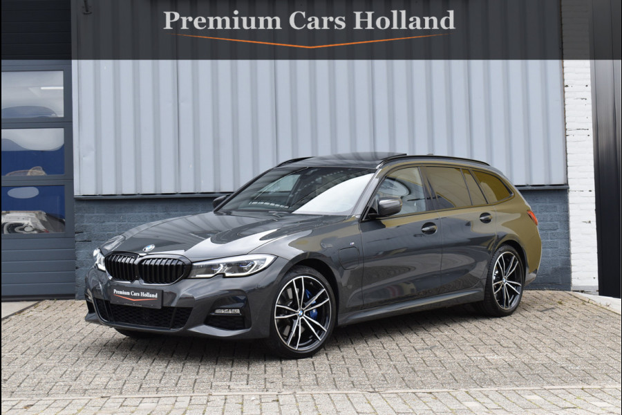 BMW 3 Serie Touring 330e xDrive M-Sport 292 Pk Pano Memory Head-Up Laser Vol Leder 19 Inch