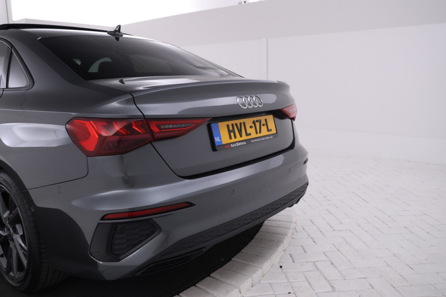 Audi A3 Limousine 30 TFSI S edition Nardo! S-line, Virtual, Climate, Apple carplay / Android auto.