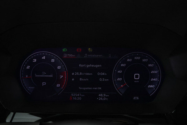 Audi A3 Limousine 30 TFSI S edition Nardo! S-line, Virtual, Climate, Apple carplay / Android auto.