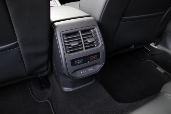 CUPRA Leon 1.4 e-Hybrid VZ Performance | Panodak | Keyless | Digital cockpit