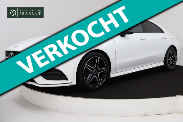 Mercedes-Benz CLA-Klasse 220 AMG (PARKEERSENSOREN, NAVIGATIE, ACHTERUITRIJCAMERA, AMG, NL-AUTO, GOED ONDERHOUDEN)
