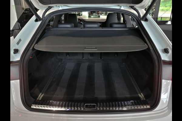 Audi RSQ8-R ABT 1 OF 125 740pk Gletscherwit metallic|Carbon|B&O|Massage|BTW