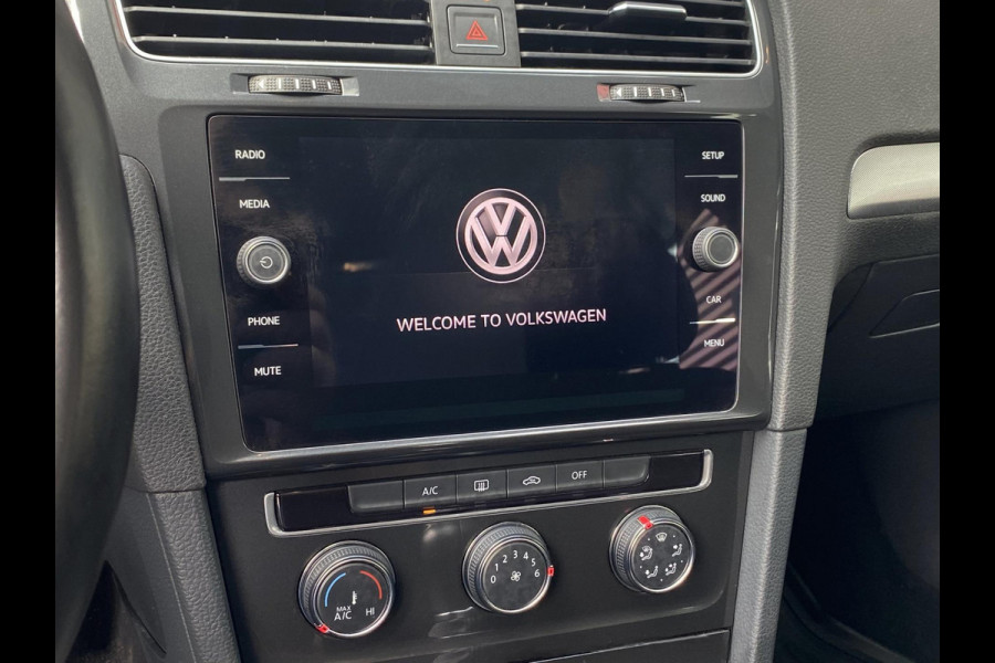 Volkswagen GOLF Variant 1.0 TSI Trendline BMT - Airco I Sport velgen I LED I PDC I 124.000 KM Dealer onderhouden