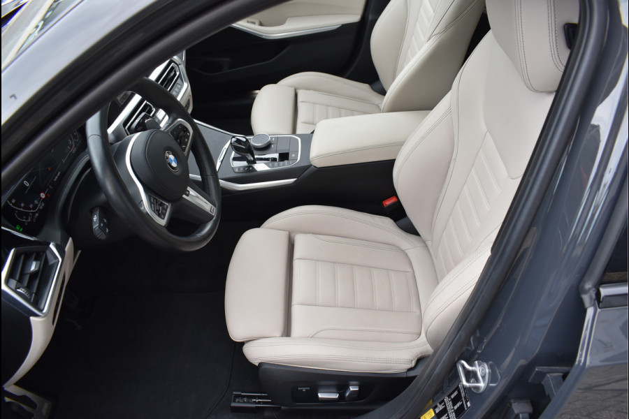 BMW 3 Serie Touring 330e xDrive M-Sport 292 Pk Pano Memory Head-Up Laser Vol Leder 19 Inch