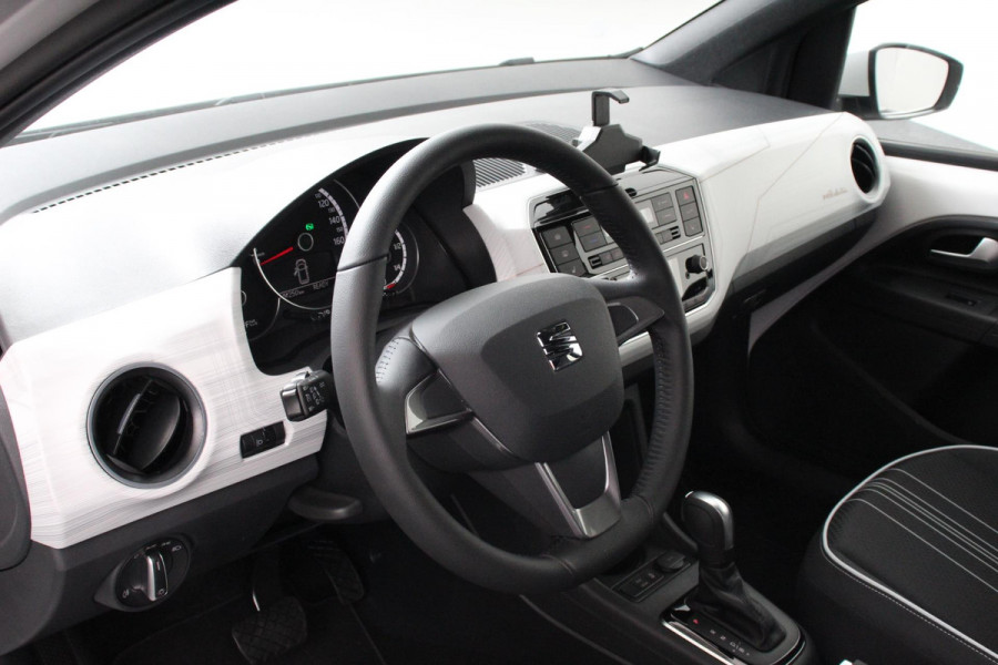 Seat Mii Electric electric Plus Climate Control Bluetooth Parkeersensoren Achter Lichtmetalen Velgen