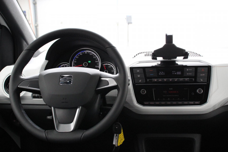 Seat Mii Electric electric Plus Climate Control Bluetooth Parkeersensoren Achter Lichtmetalen Velgen