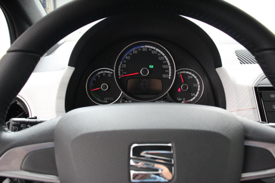 Seat Mii Electric electric Plus Climate Control Bluetooth Parkeersensoren Achter Lichtmetalen Velgen