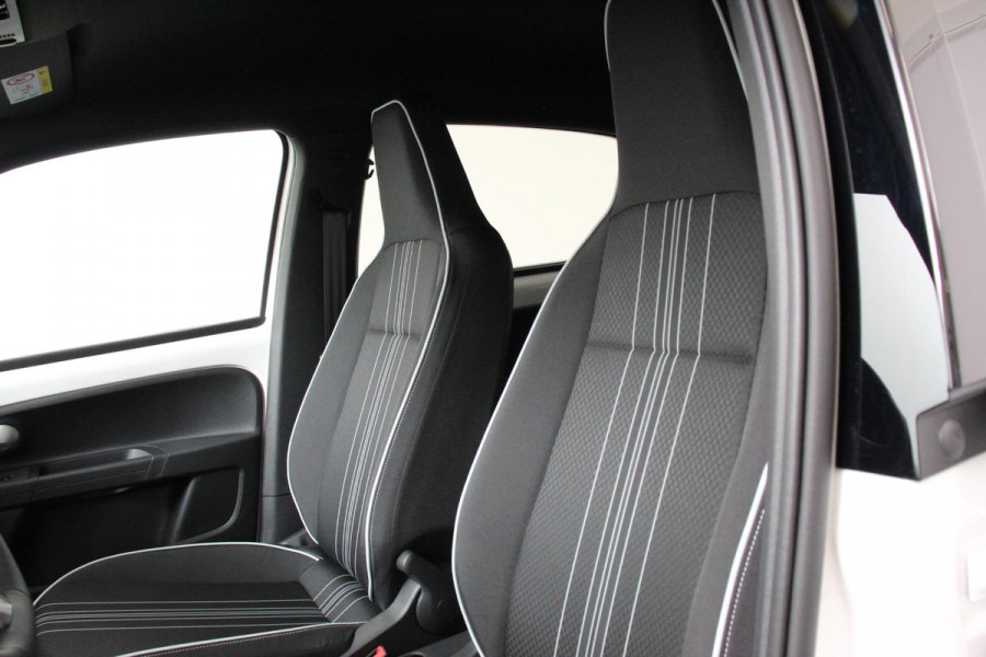 Seat Mii Electric electric Plus Climate Control Bluetooth Parkeersensoren Achter Lichtmetalen Velgen