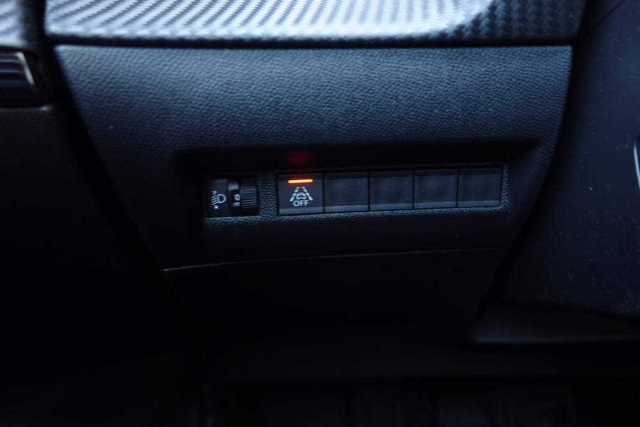 Peugeot e-2008 EV Allure 50 kWh | NAV | A. CAM | LED | CLIMA | 3- FASE | Demo- auto*