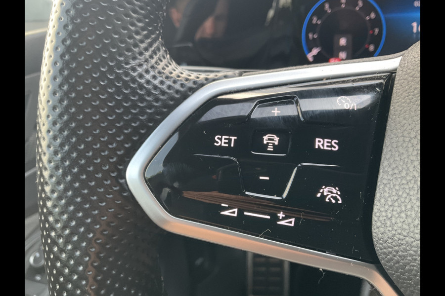 Volkswagen Golf 1.5 eTSI R-Line Business+ Automaat Sfeerverl Stoel/Stuurverw Adap.Cruise Uitstraling!