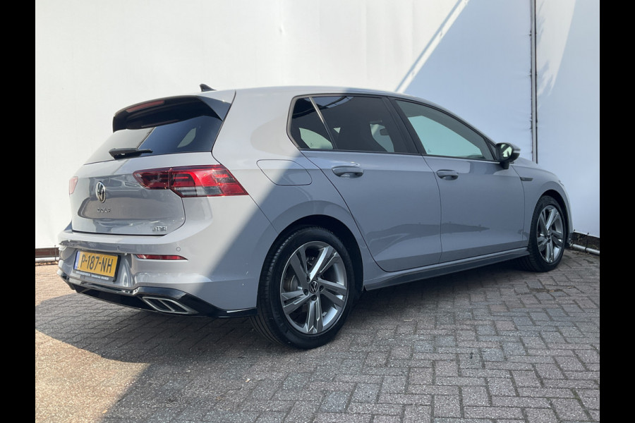 Volkswagen Golf 1.5 eTSI R-Line Business+ Automaat Sfeerverl Stoel/Stuurverw Adap.Cruise Uitstraling!