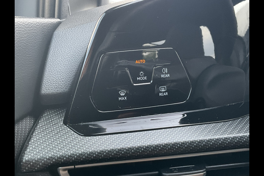 Volkswagen Golf 1.5 eTSI R-Line Business+ Automaat Sfeerverl Stoel/Stuurverw Adap.Cruise Uitstraling!