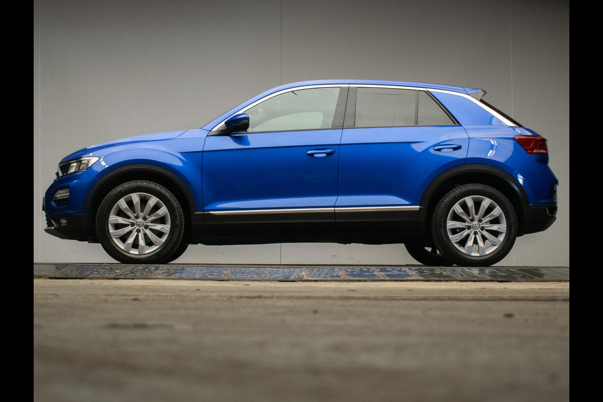 Volkswagen T-Roc 1.5 TSI Sport (APPLE CARPLAY,NAVI,LED,XENON,DIGITALE DASH,STOELVERWARMING,PDC,CRUISE,CLIMATE,NETTESTAAT)) Volkswagen T-Roc 1.5 TSI Sport (APPLE CARPLAY,NAVI,LED,XENON,DIGITALE DASH,STOELVERWARMING,PDC,CRUISE,CLIMATE,NETTESTAAT))