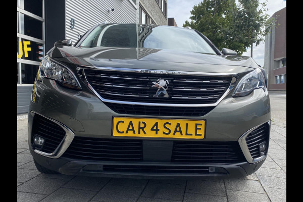 Peugeot 5008 1.2 PureTech 7 Personen - AUTOMAAT - Navigatie/Apple CarPlay I Airco I LED I PDC I Sport velgen I Dealer onderhouden