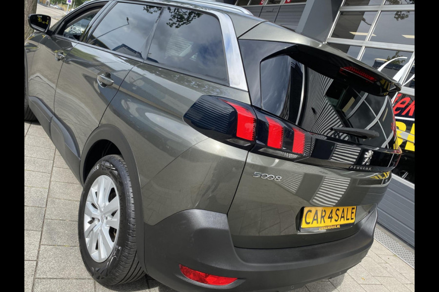 Peugeot 5008 1.2 PureTech 7 Personen - AUTOMAAT - Navigatie/Apple CarPlay I Airco I LED I PDC I Sport velgen I Dealer onderhouden