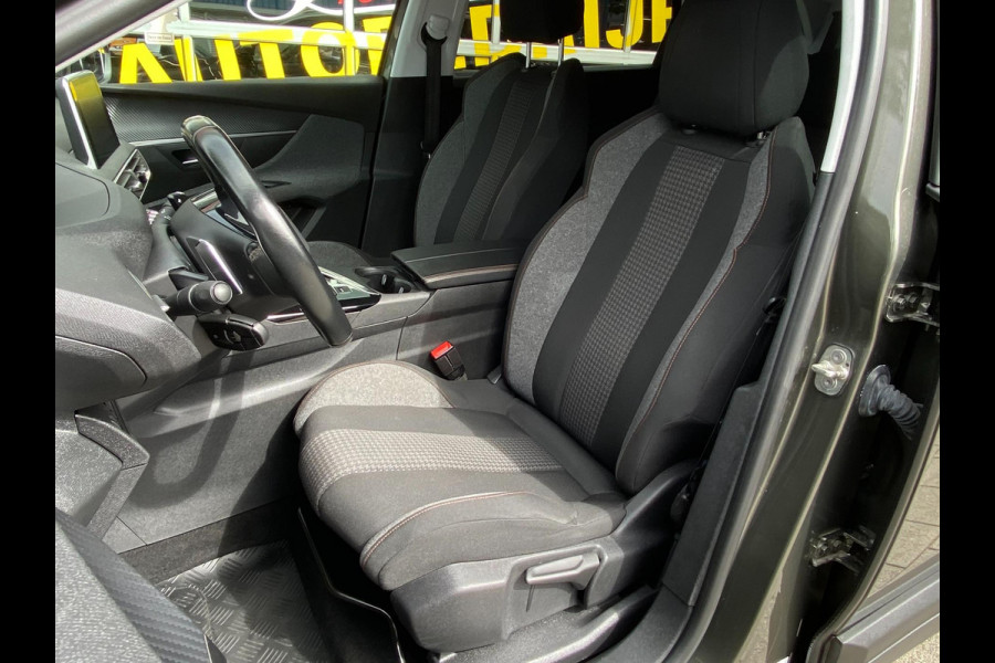 Peugeot 5008 1.2 PureTech 7 Personen - AUTOMAAT - Navigatie/Apple CarPlay I Airco I LED I PDC I Sport velgen I Dealer onderhouden