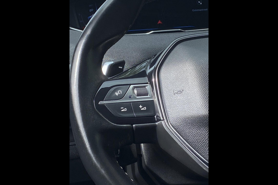 Peugeot 5008 1.2 PureTech 7 Personen - AUTOMAAT - Navigatie/Apple CarPlay I Airco I LED I PDC I Sport velgen I Dealer onderhouden