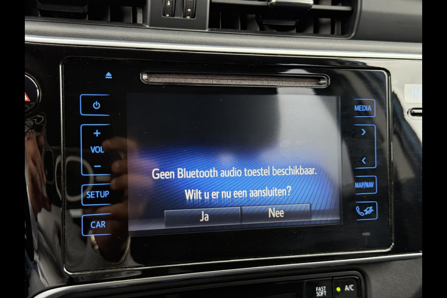 Toyota Auris 1.8 Hybrid Dynamic 1e Eigenaar,Navi,Camera,Dealer Onderhouden,Clima,Cruise,Lm velgen,Nieuwe Apk bij Aflevering