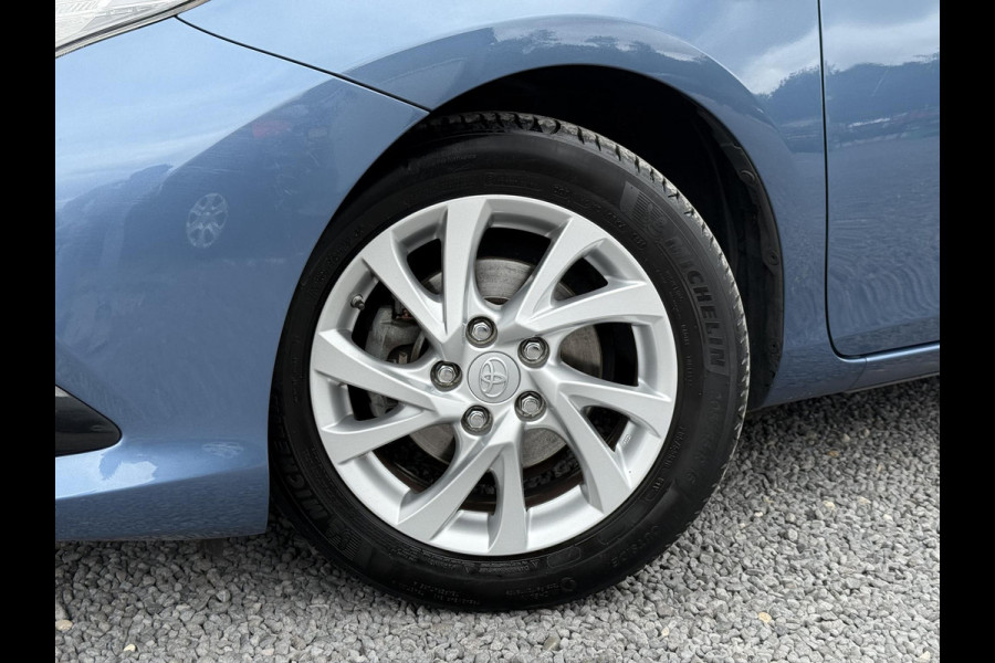 Toyota Auris 1.8 Hybrid Dynamic 1e Eigenaar,Navi,Camera,Dealer Onderhouden,Clima,Cruise,Lm velgen,Nieuwe Apk bij Aflevering