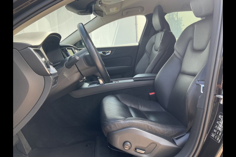 Volvo V60 2.0 B3 Aut8 Business Pro Afn.Trekhaak Leder BLIS Stoel/Stuurverw. 1Eig Intellisafe