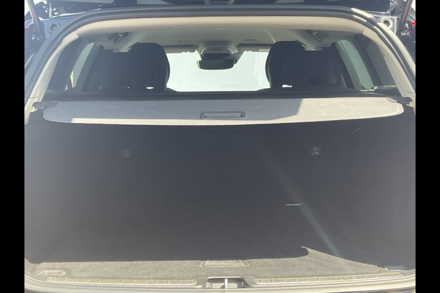 Volvo V60 2.0 B3 Aut8 Business Pro Afn.Trekhaak Leder BLIS Stoel/Stuurverw. 1Eig Intellisafe