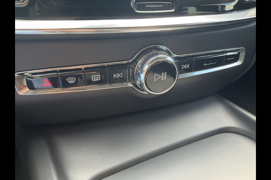 Volvo V60 2.0 B3 Aut8 Business Pro Afn.Trekhaak Leder BLIS Stoel/Stuurverw. 1Eig Intellisafe