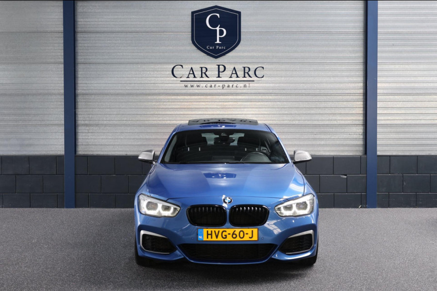 BMW 1-serie M140i Special Edition LED/SCHUIFDAK/ALCANTARA+S.VERWARMING/LMV/PDC/CRUISE/ECC/12 MND GARANTIE!