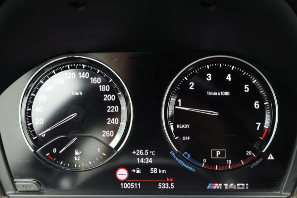 BMW 1-serie M140i Special Edition LED/SCHUIFDAK/ALCANTARA+S.VERWARMING/LMV/PDC/CRUISE/ECC/12 MND GARANTIE!