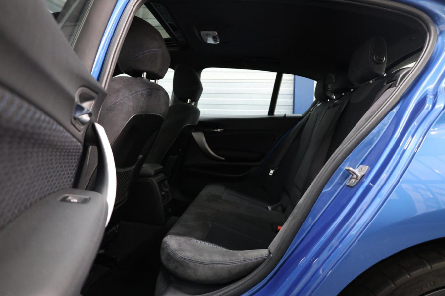 BMW 1-serie M140i Special Edition LED/SCHUIFDAK/ALCANTARA+S.VERWARMING/LMV/PDC/CRUISE/ECC/12 MND GARANTIE!