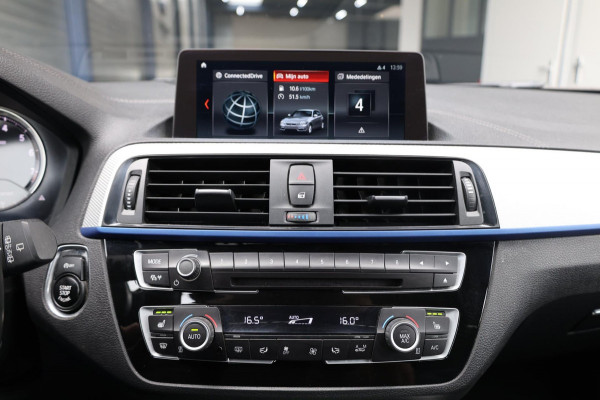 BMW 1-serie M140i Special Edition LED/SCHUIFDAK/ALCANTARA+S.VERWARMING/LMV/PDC/CRUISE/ECC/12 MND GARANTIE!