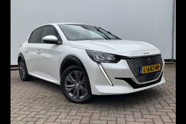 Peugeot e-208 EV Allure 50 kWh Apple Camera Carplay Orig.NL